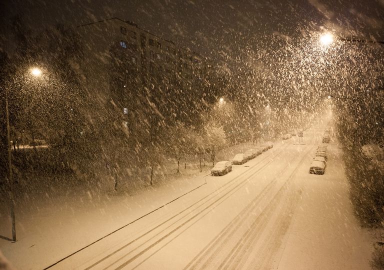 La neve in una citta: sara uno scenario che vedremo nelle prossime settimane?