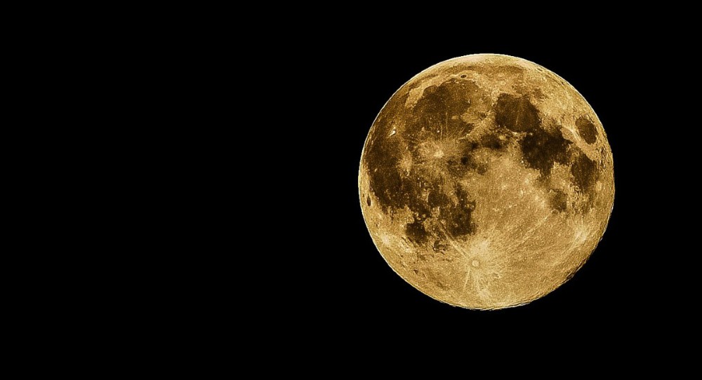 Come e quando vedere l'eclissi e la Superluna del 26 maggio