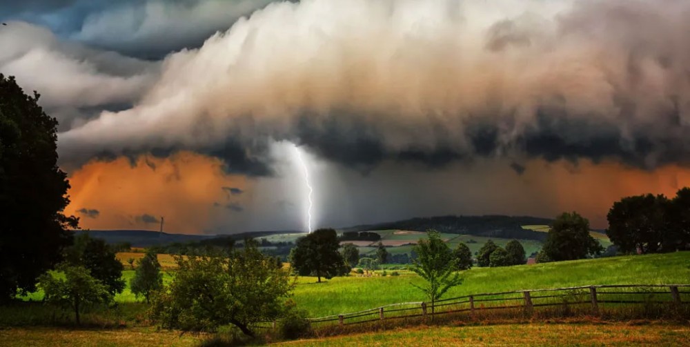Maggio è iniziato col maltempo su gran parte dell’Italia, una seconda perturbazione è pronta a portare altre piogge sull’Italia.